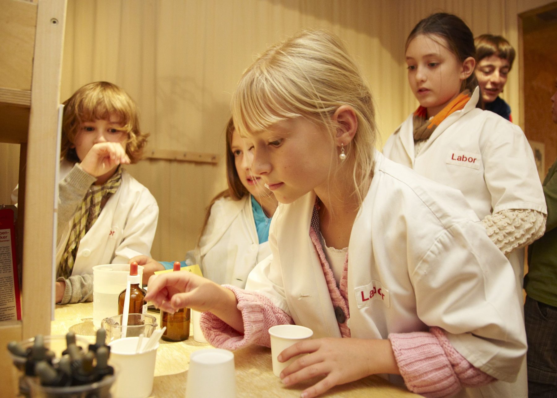 In the "Laboratory of Immortality" they are researching on an eternity elixir